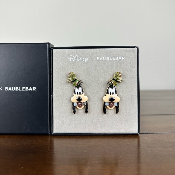 Disney Baublebar Goofy Studded Earrings - Picture 4 of 8